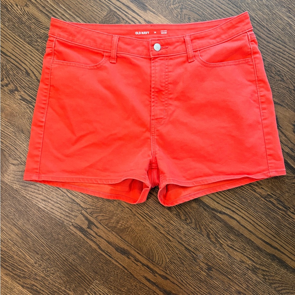 Old Navy Women's Orange Jean Shorts in Size 14